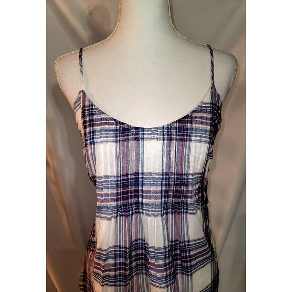 A Pea in the Pod Smocked Maternity Top - Size M - Picture 4 of 11